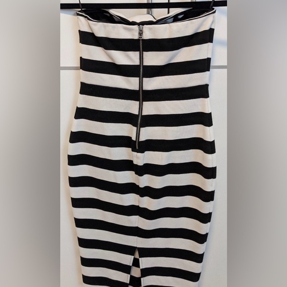 Express Strapless Black and White Striped Bodycon Dress - Picture 3 of 5